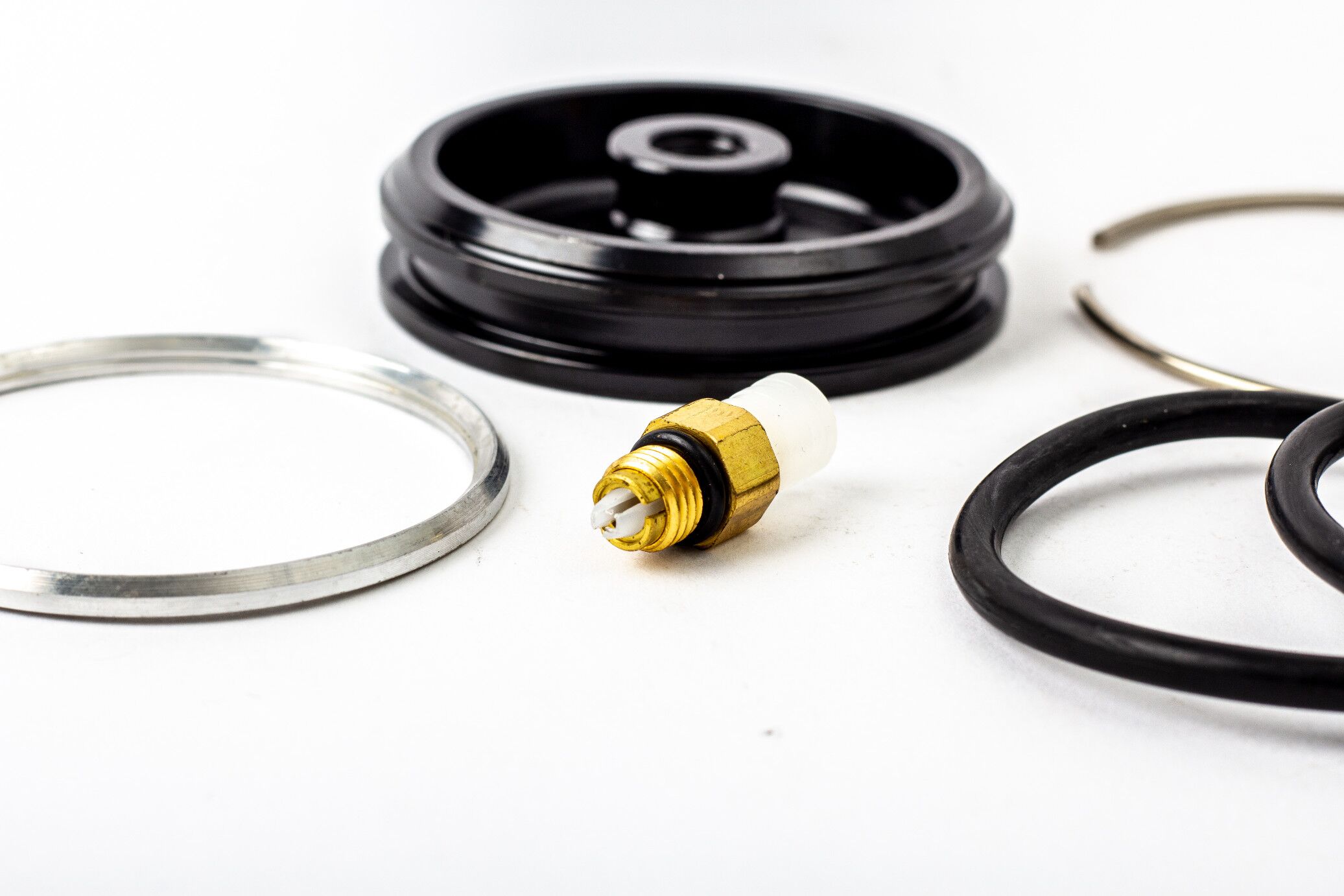 Mercedes GL-Class (X164), ML-Class (W164) Front (Left, Right) (2006-2011) Valve Platform 7 Mercedes GL-Class (X164), ML-Class (W164) Front (Left, Right) (2006-2011) Valve Platform 7